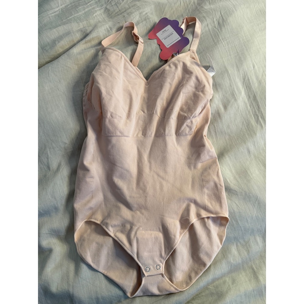 Yitty Nearly Naked Shaping Strappy Bodysuit 1X/2X Beige NWT Shapewear‎